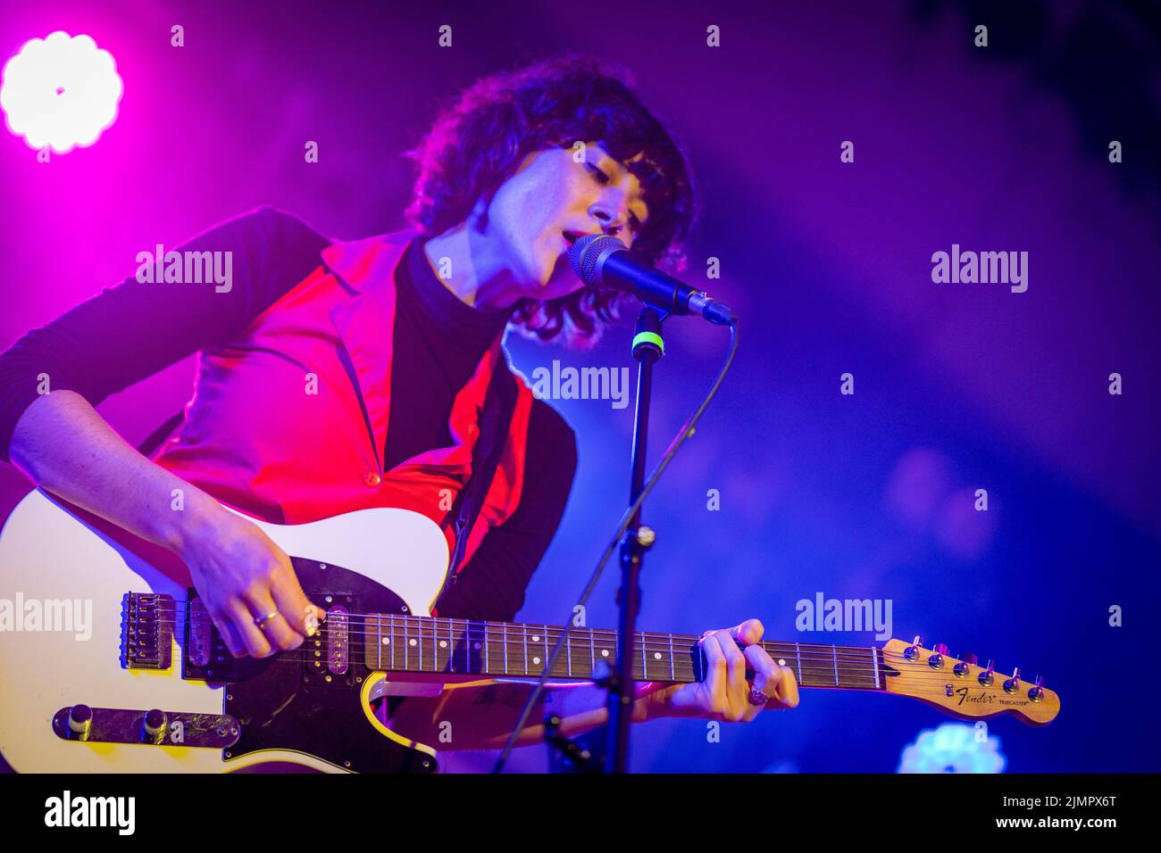 Frightened rabbit guitarist hi-res stock photography and images - Alamy