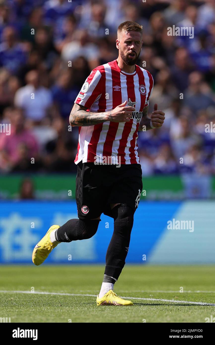 Leicester, UK. 7th August, 2022. Pontus Jansson of Brentford during the Premier League match between Leicester City and Brentford at the King Power Stadium, Leicester on Sunday 7th August 2022. (Credit: James Holyoak | MI News) Credit: MI News & Sport /Alamy Live News Stock Photo