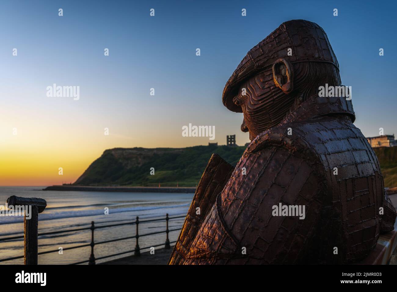 Freddie Gilroy and the Belsen Stragglers statue by sculptor Ray Lonsdale,  situated on North Bay promenade at Scarborough, England. Stock Photo