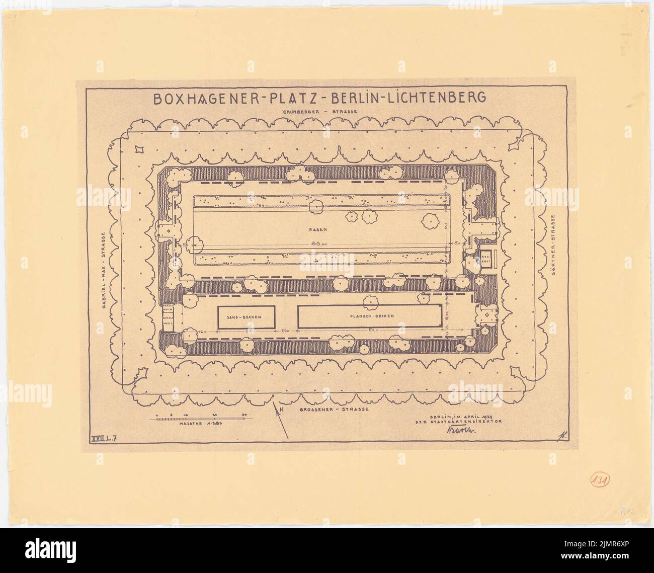 Barth Erwin (1880-1933), Boxhagener Platz in Berlin-Friedrichshain (04.1929): Place in the floor plan 1: 250, scale bar. Light break on the cardboard, 72.5 x 89.8 cm (including scan edges) Barth Erwin  (1880-1933): Boxhagener Platz, Berlin-Friedrichshain Stock Photo