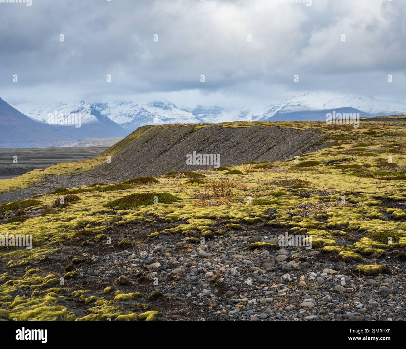 Iceland autumn tundra landscape near Haoldukvisl glacier, Iceland. Glacier tongue slides from the Vatnajokull icecap or Vatna Gl Stock Photo