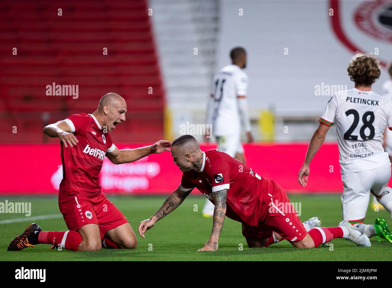 Antwerp's Michael Frey and Antwerp's Radja Nainggolan celebrate after