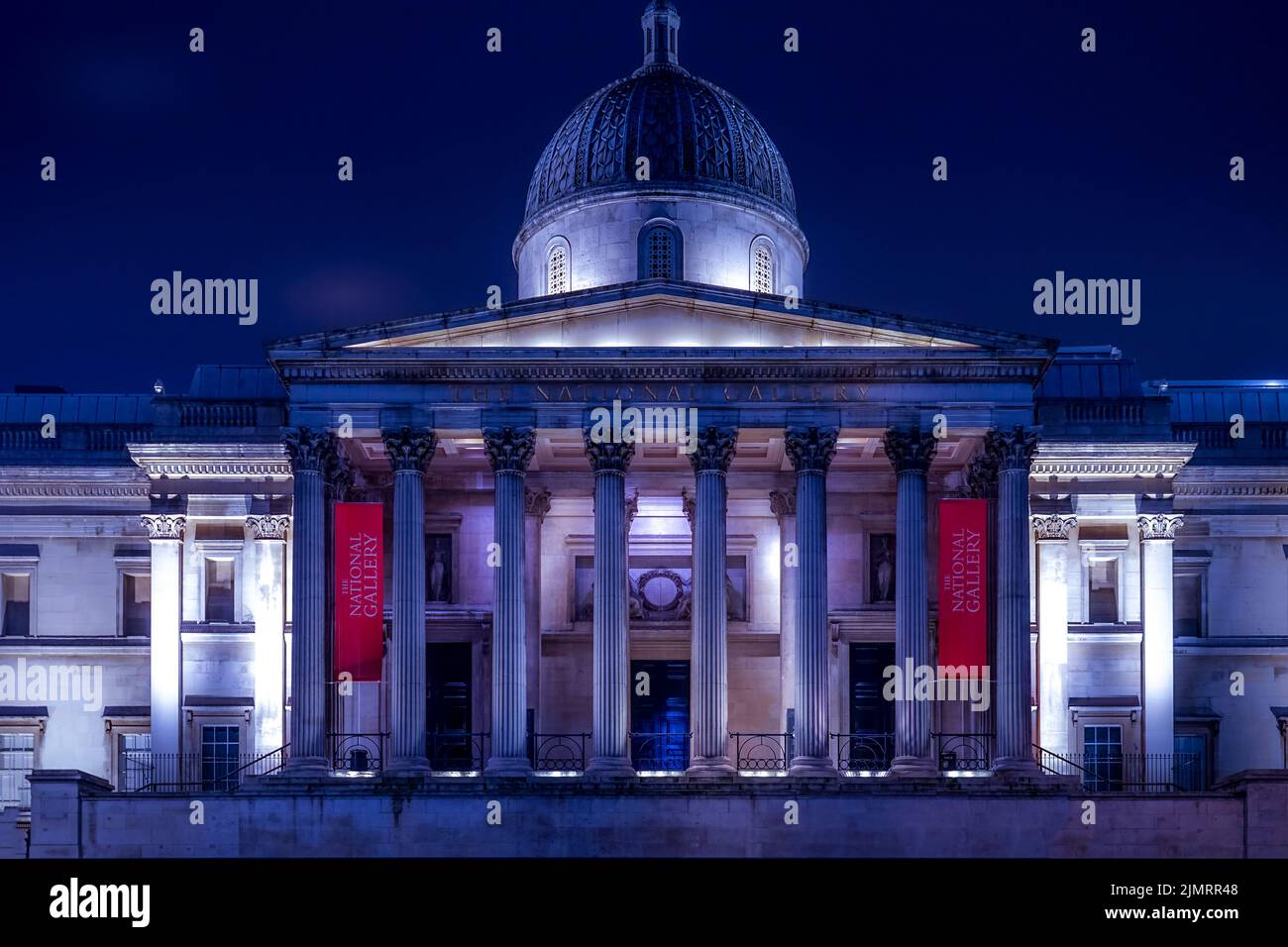 National Gallery art museum of night view (London) Stock Photo