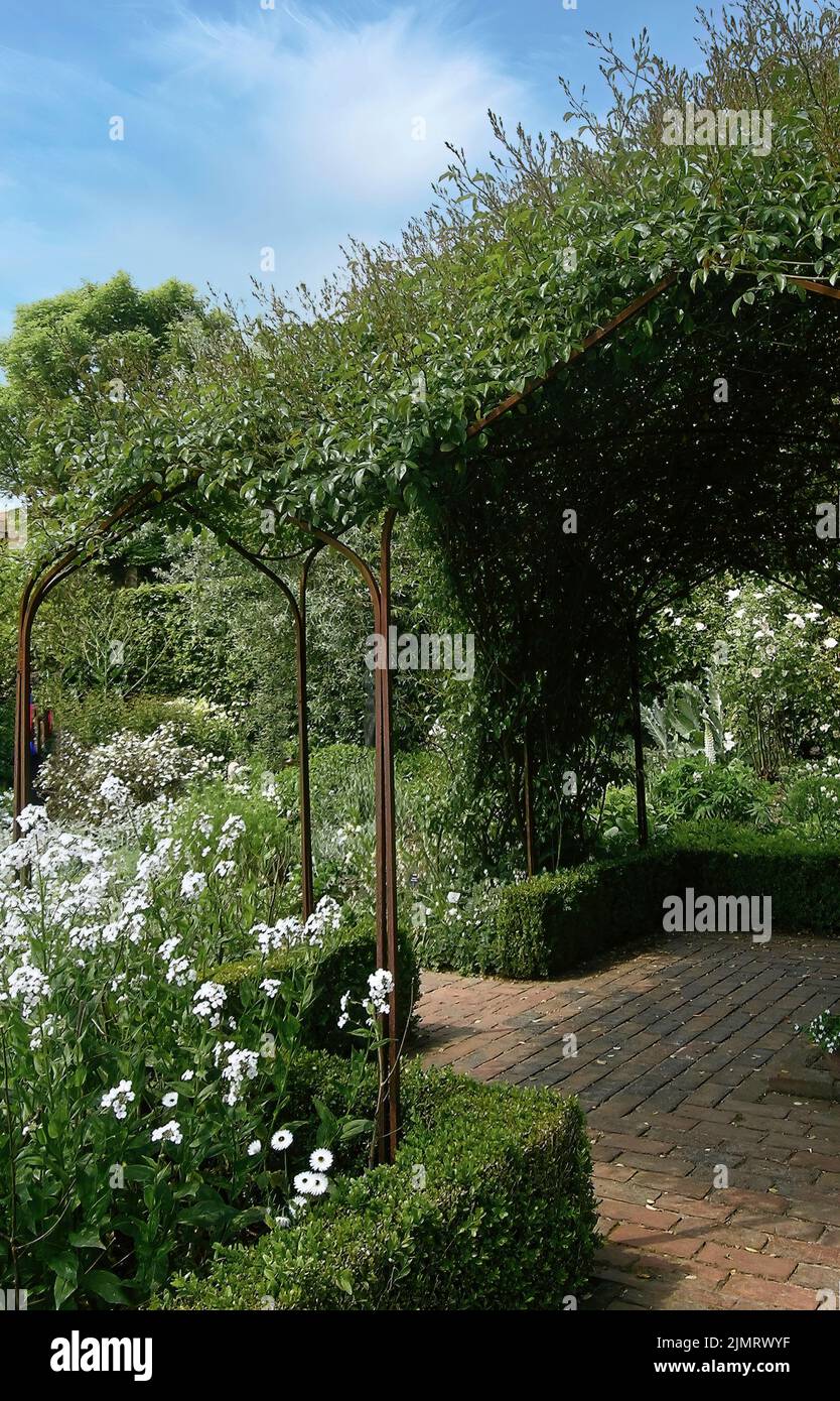 The Elizabethan tower at Sissinghurst in summer, one of the most famous