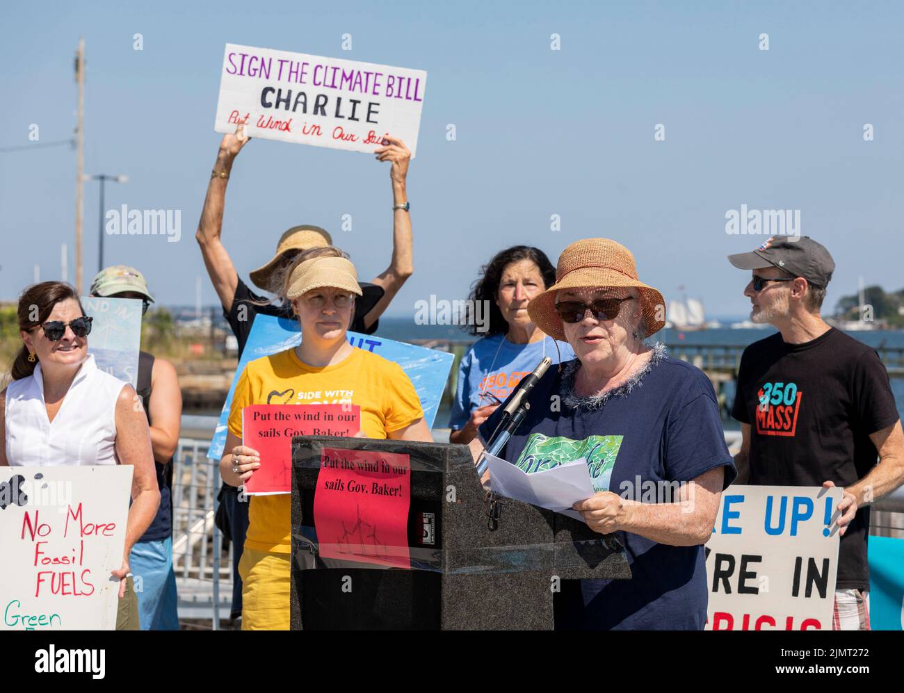 August 4, 2022. Salem, Massachusetts Environmental activists from MassPowerForward, Salem Alliance for the Environment (SAFE), UU Mass Action, 350 Mas Stock Photo