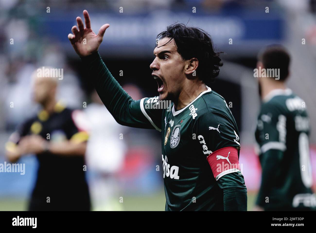 SP - Sao Paulo - 04/03/2022 - PAULISTA 2022 FINAL, PALMEIRAS X SAO PAULO -  Referee Raphael Claus during a match between Palmeiras and Sao Paulo at the  Arena Allianz Parque stadium