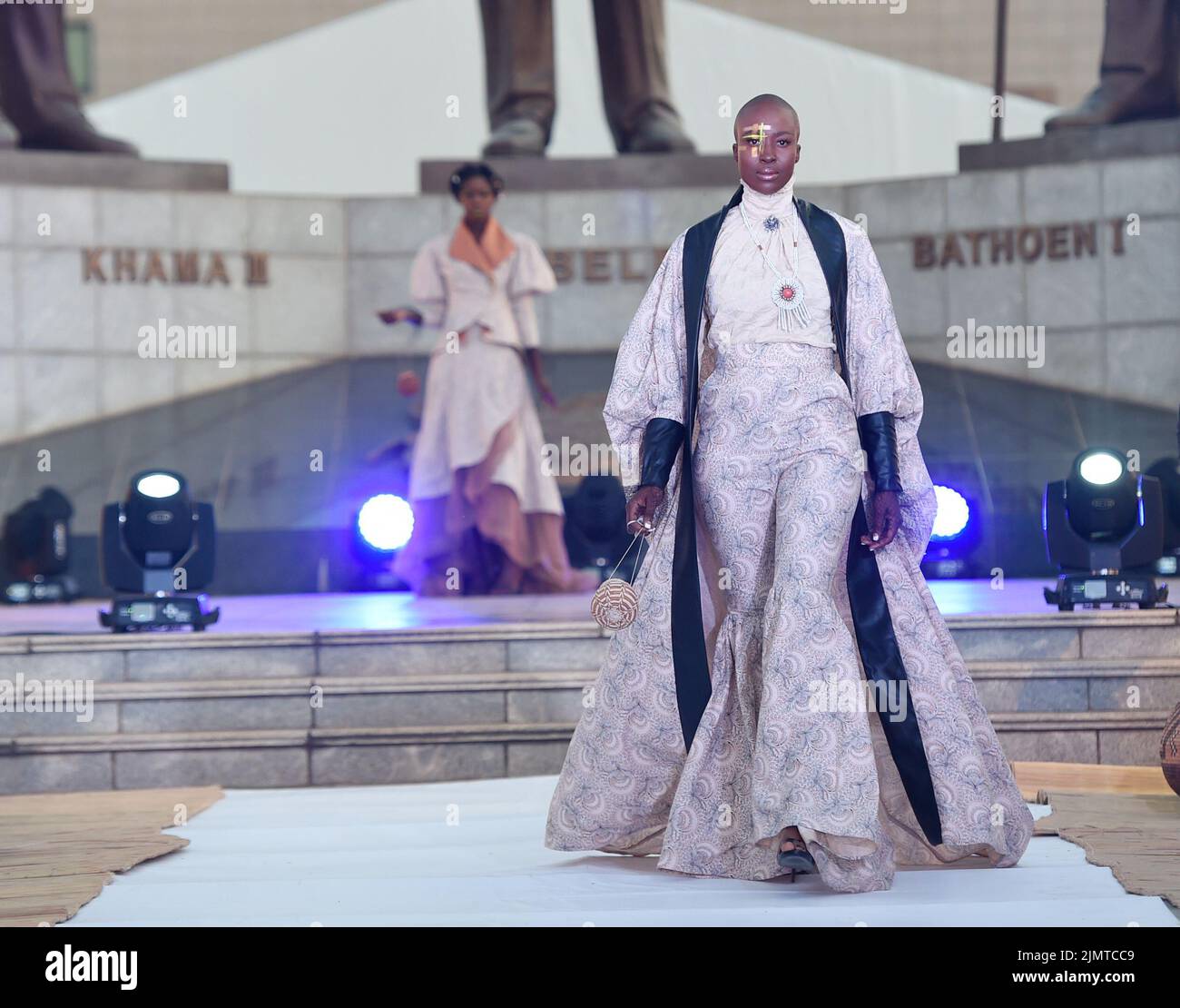 Gaborone, Botswana. 6th Aug, 2022. A model presents a creation during a fashion show in Gaborone, Botswana, on Aug. 6, 2022. The fashion show was held to commemorate the 28th anniversary of the establishment of diplomatic relations between Botswana and South Africa. Credit: Tshekiso Tebalo/Xinhua/Alamy Live News Stock Photo