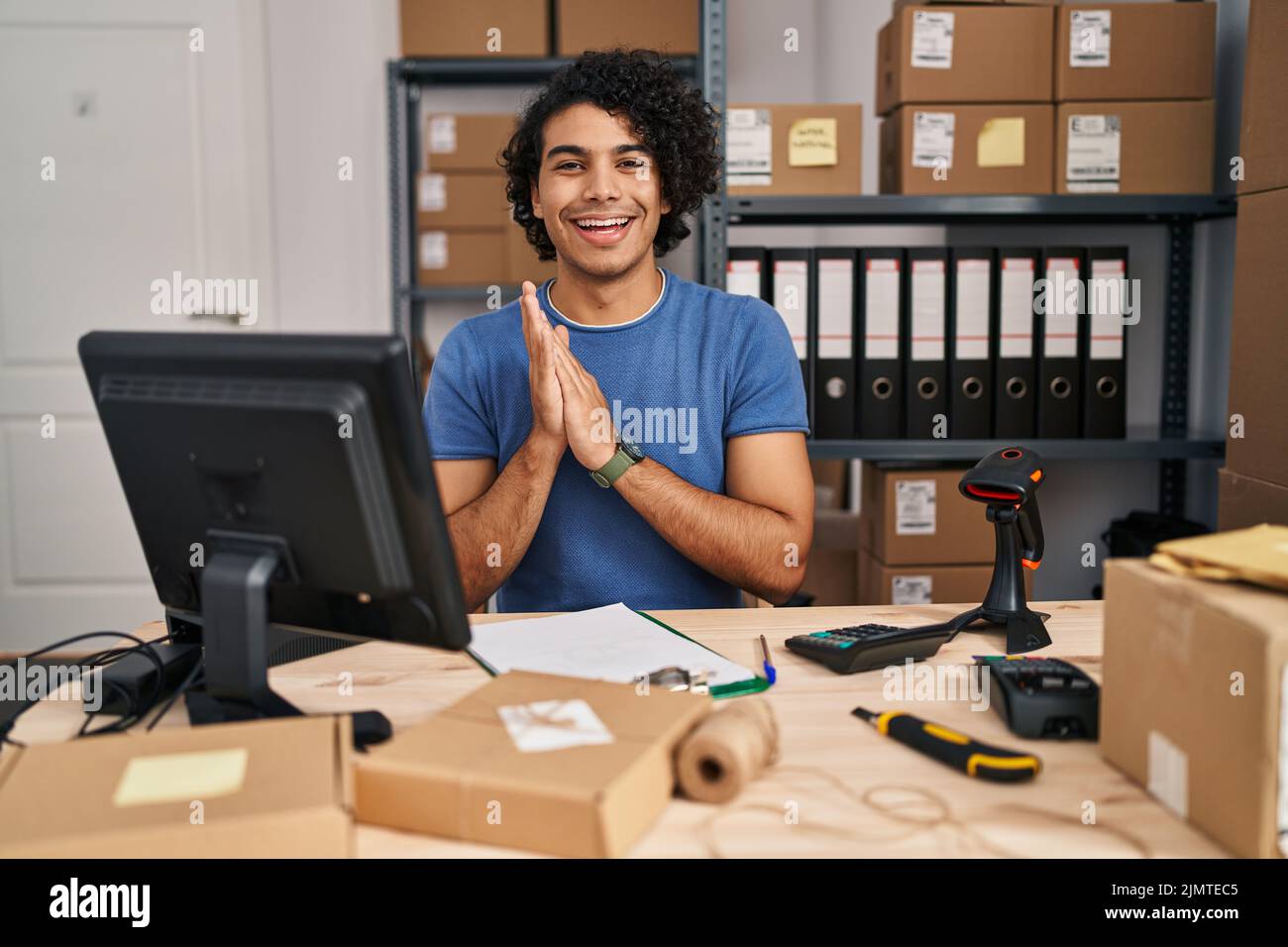 Man curly hair clapping hands hi-res stock photography and images - Alamy