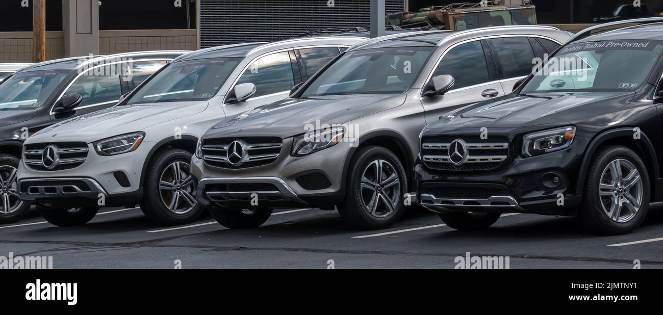 Mercedes Benz vehicles lined up at a dealership in Pittsburgh