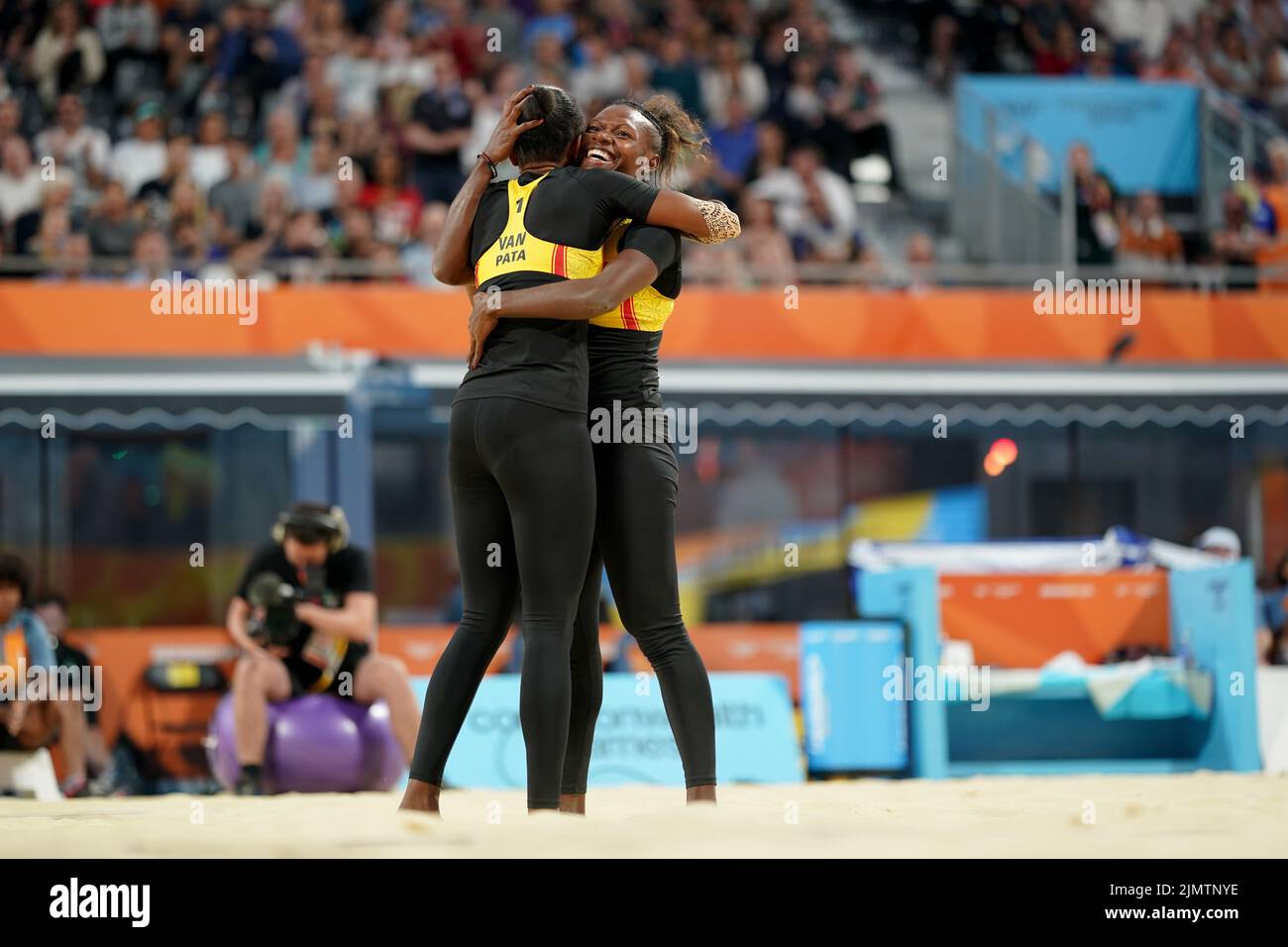 Vanuatu's Miller Pata and Sherysyn Toko compete during the Women's