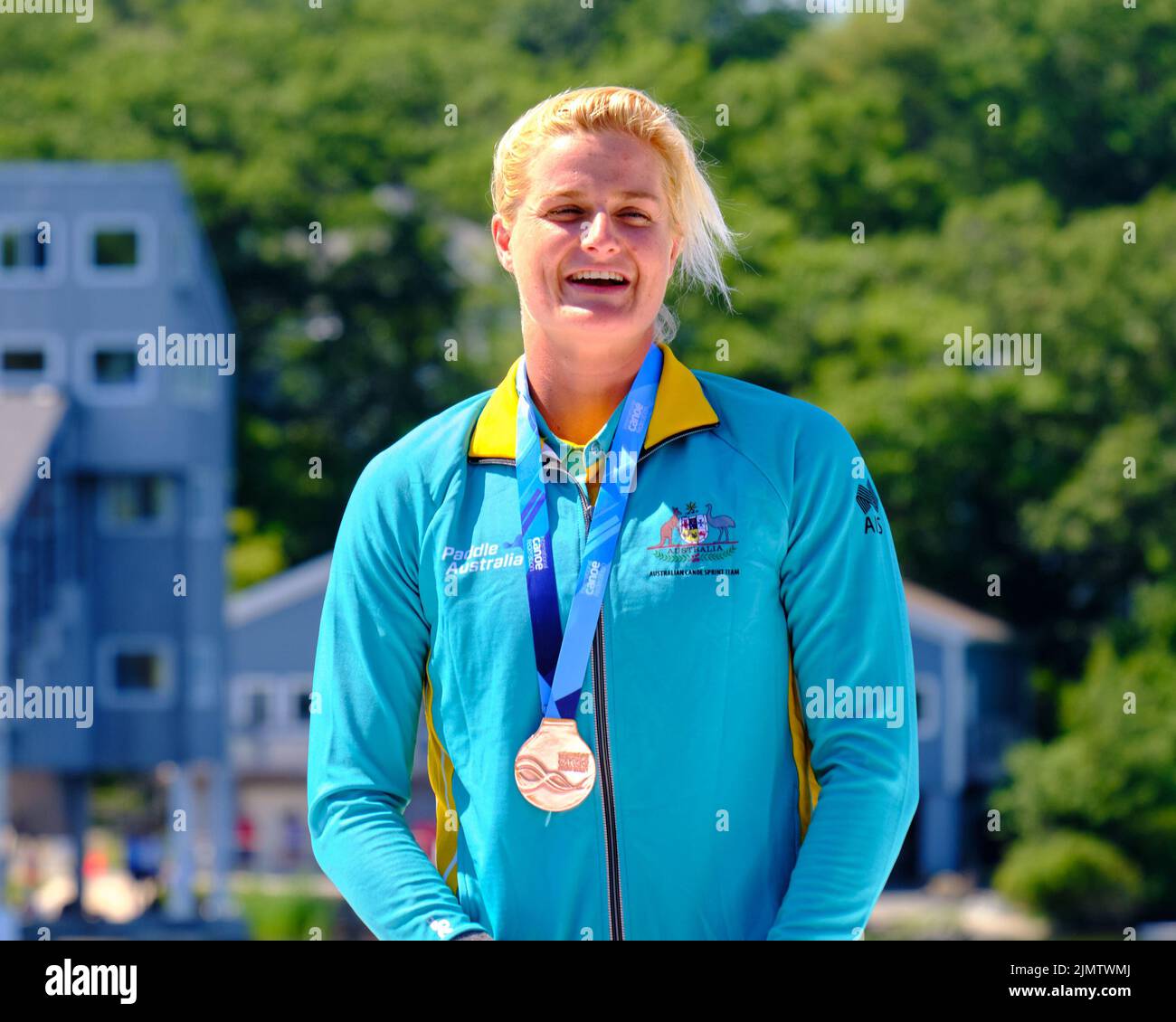 Dartmouth, Canada. August 7th, 2022. Gold Medalists and World Champion Alyssa Bull from Australia receives her medal in the K1 Women 10 00m event which she won in in 4:27.65 . This would be the first of two world titles for Bull on the day. The 2022 ICF Canoe Sprint and Paracanoe World Championships takes place on Lake Banook in Dartmouth (Halifax). Credit: meanderingemu/Alamy Live News Stock Photo