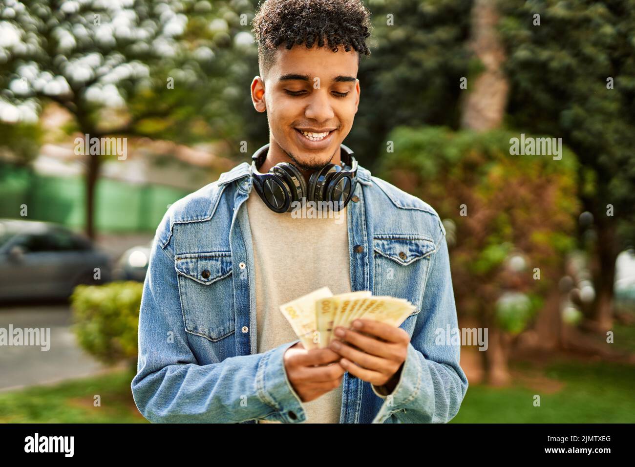 Baknotes Baknotes hi-res stock photography and images - Alamy