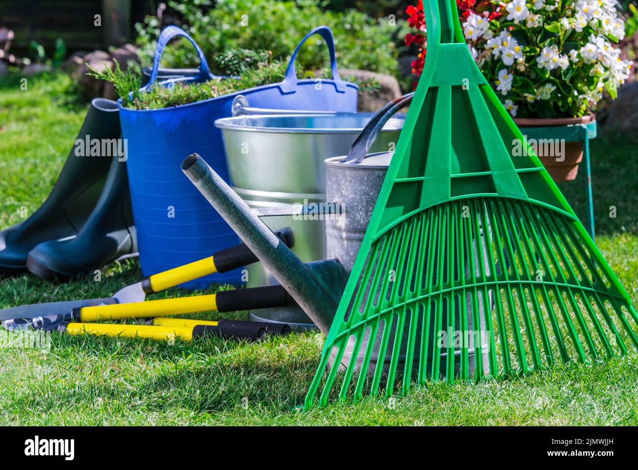 Garden tool grass hi-res stock photography and images - Alamy