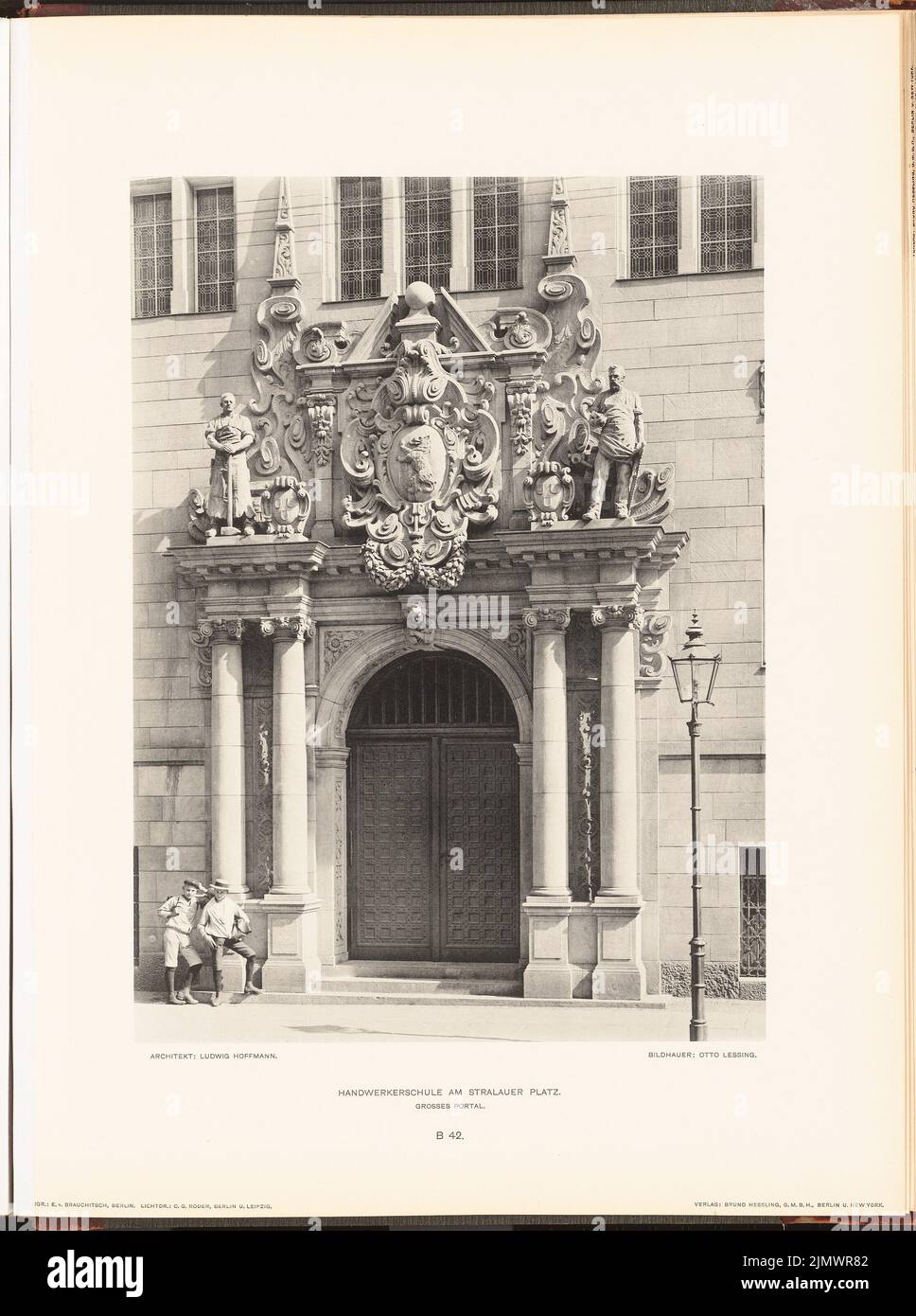 Hoffmann Ludwig (1852-1932), (not yet recorded) (1904): Not yet recorded (L.H., new buildings of the city of Berlin, Vol. III). Pressure on paper, 52.4 x 39 cm (including scan edges) Hoffmann Ludwig  (1852-1932): Handwerkerschule am Stralauer Platz, Berlin. (Aus: Neubauten der Stadt Berlin, Bd. III, 1904) Stock Photo