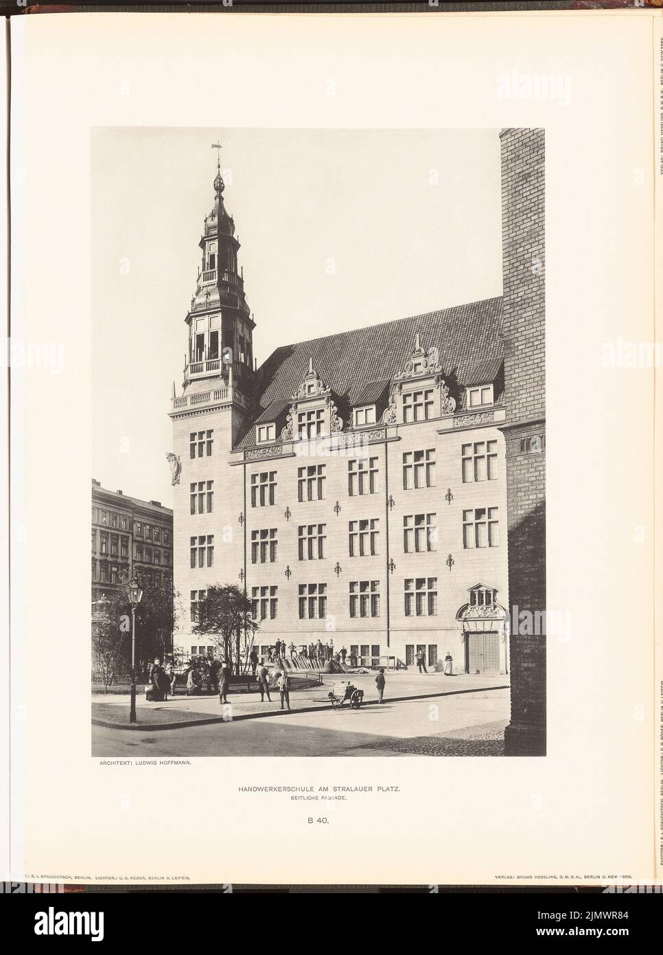 Hoffmann Ludwig (1852-1932), (not yet recorded) (1904): Not yet recorded (L.H., new buildings of the city of Berlin, Vol. III). Pressure on paper, 52.6 x 39.1 cm (including scan edges) Hoffmann Ludwig  (1852-1932): Handwerkerschule am Stralauer Platz, Berlin. (Aus: Neubauten der Stadt Berlin, Bd. III, 1904) Stock Photo