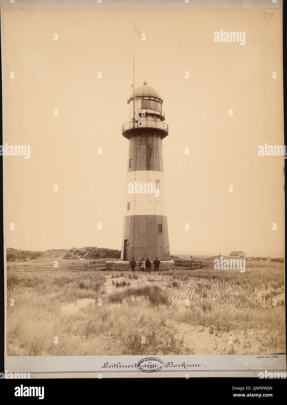 Unknown architect, beacon on Borkum (without dat.): View. Photo on cardboard, 58.5 x 44.3 cm (including scan edges) N.N. : Leuchtfeuer auf Borkum Stock Photo