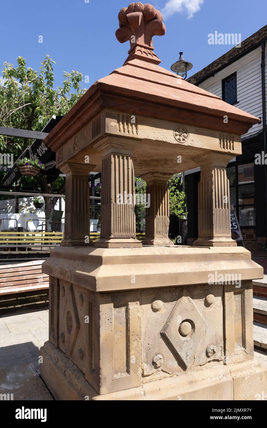 EAST GRINSTEAD, WEST SUSSEX, UK - JULY 1 : View of the old Water Fountain in East Grinstead on July 1, 2022 Stock Photo