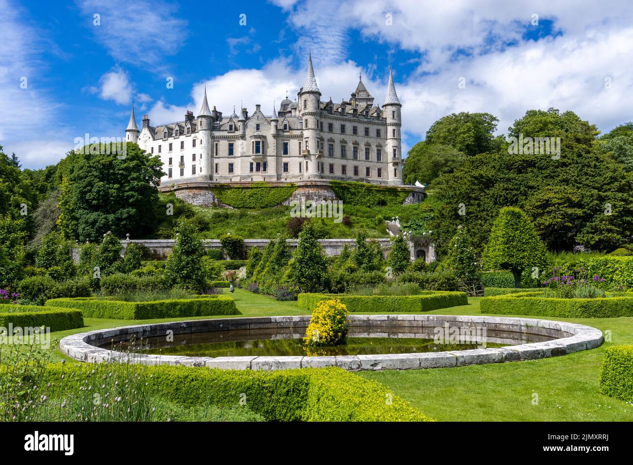View of Dunrobin Castle and Gardens in the Scottish Highlands Stock Photo