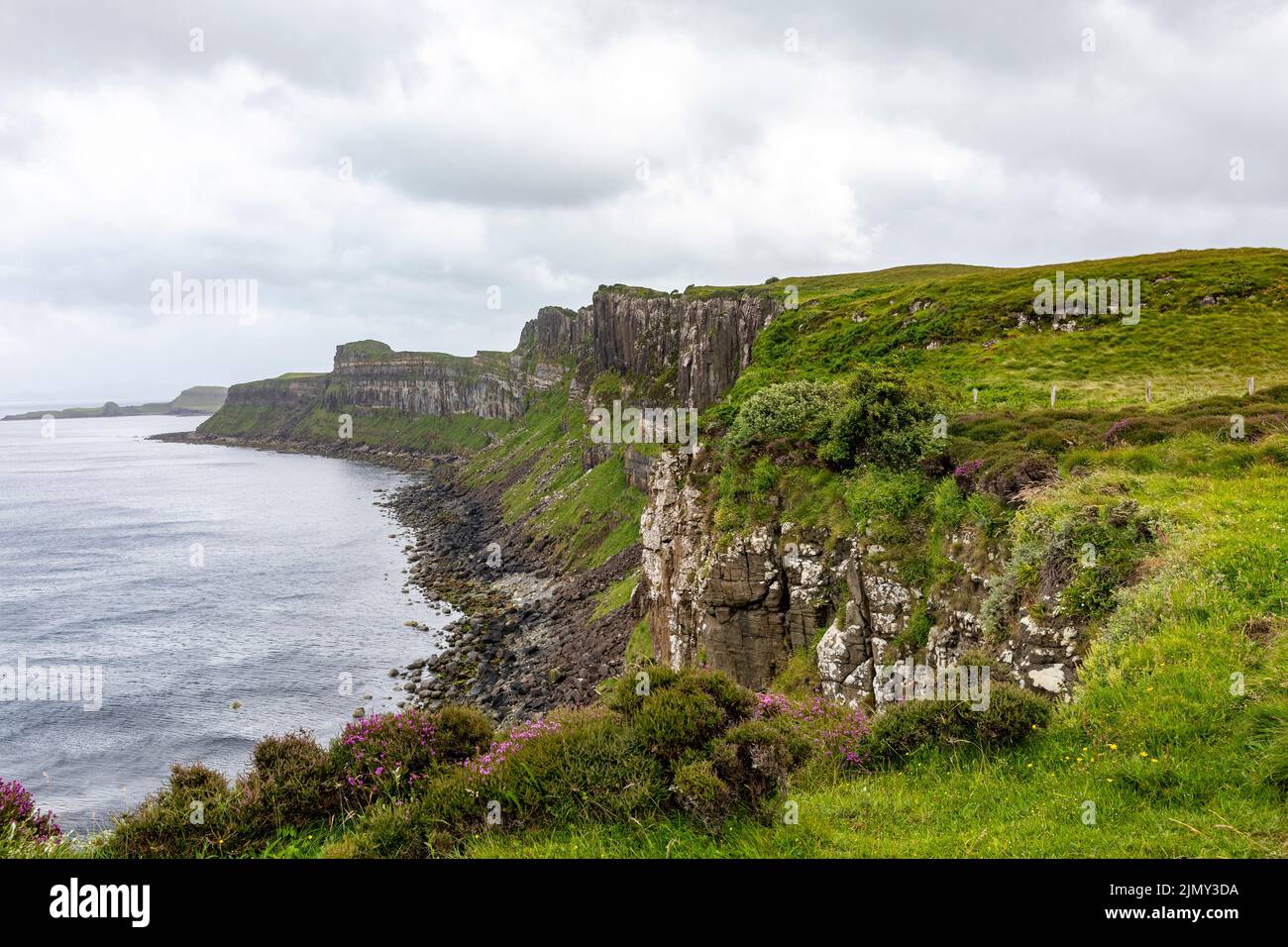 Isle of Skye, sea cliffs near Kilt rock on the trotternish peninsula,Scotland,UK,summer 2022 Stock Photo