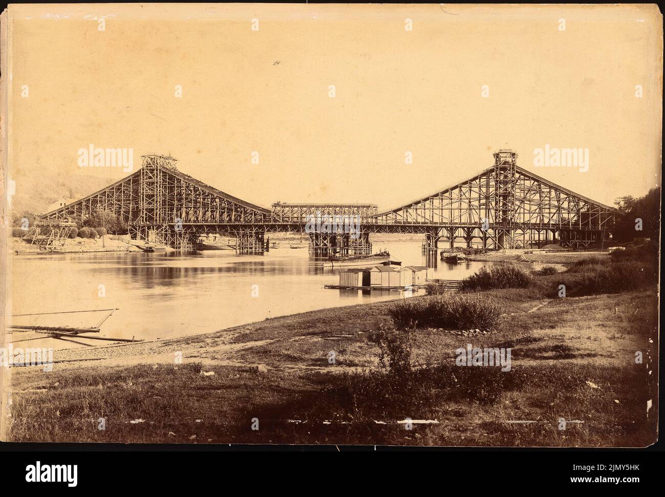 Koepcke & Krüger, Loschwitzer Brücke, Dresden (approx. 1892): View. Photo on cardboard, 66.5 x 98 cm (including scan edges) Stock Photo