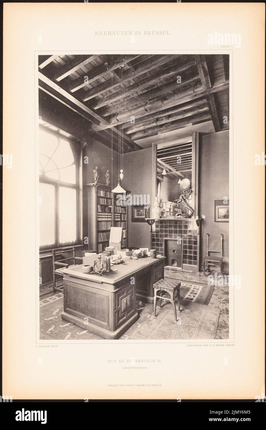 Hankar P., residential building, Rue de Ruysbroeck, Brussels. (From: Modern urban image Dept. 1. New buildings in Brussels, Berlin 1900.) (1900-1900): Interior view study. Light pressure on paper, 48.8 x 32.3 cm (including scan edges) Stock Photo