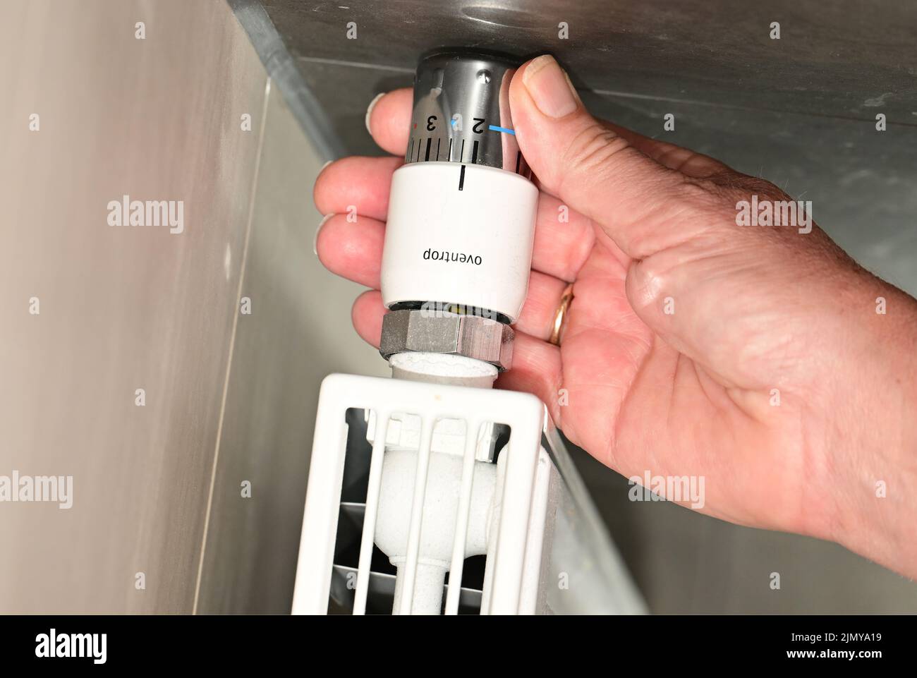 Heating cost allowance hires stock photography and images Alamy