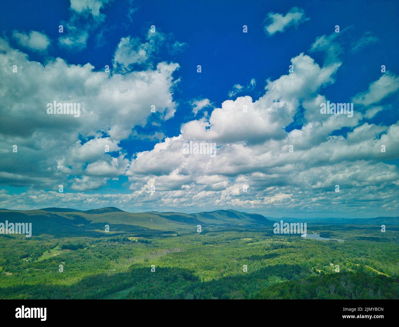 Connecticut mountains hires stock photography and images Alamy