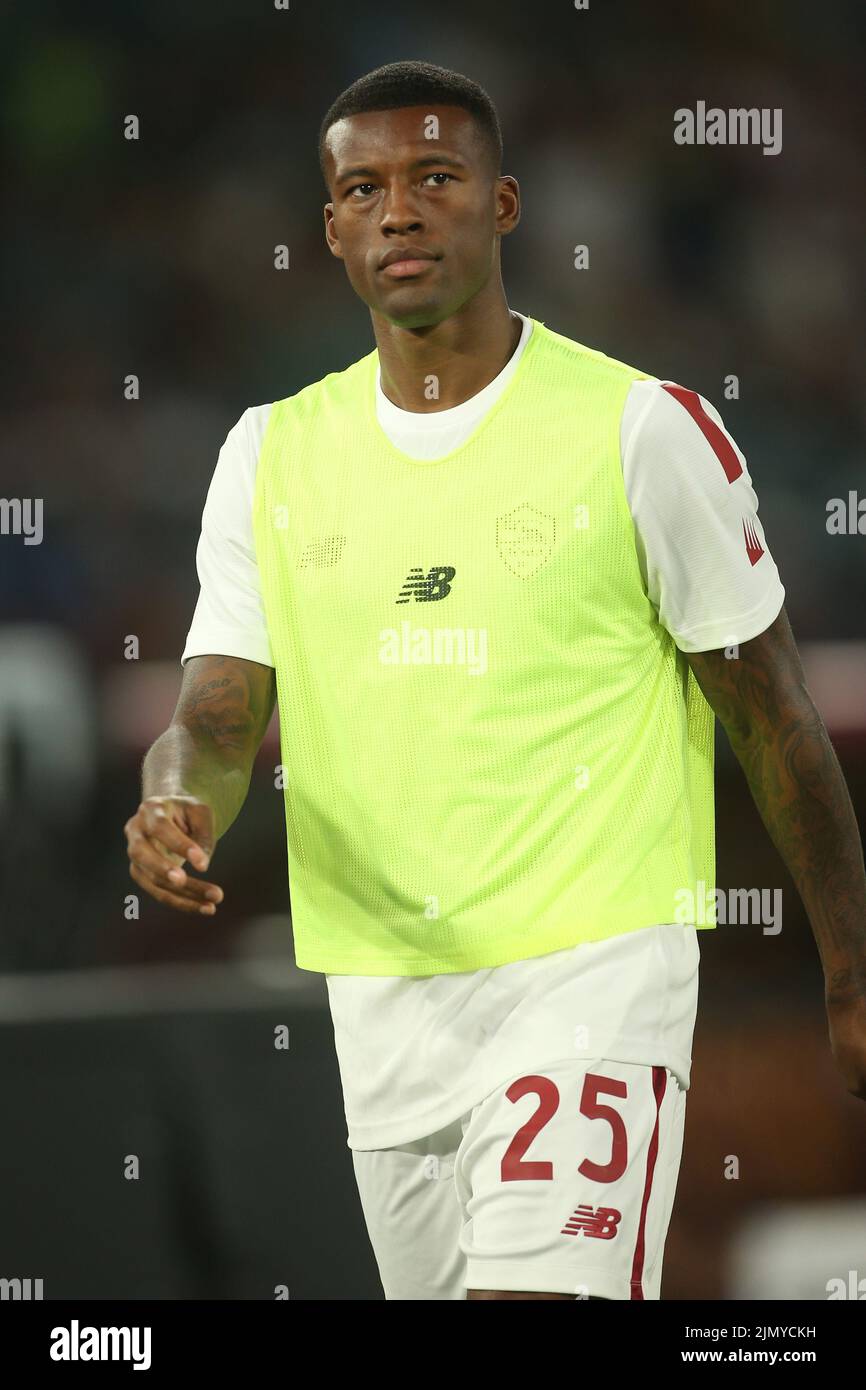 Rome, Italy. 07th Aug, 2022. Rome, Italy 07.08.2022: Wijnaldum during the Pre-Season Friendly 2022/2023 match between AS Roma vs Shakhtar Donetsk at the Olimpic Stadium in Rome on 07 August 2022. Credit: Independent Photo Agency/Alamy Live News Stock Photo