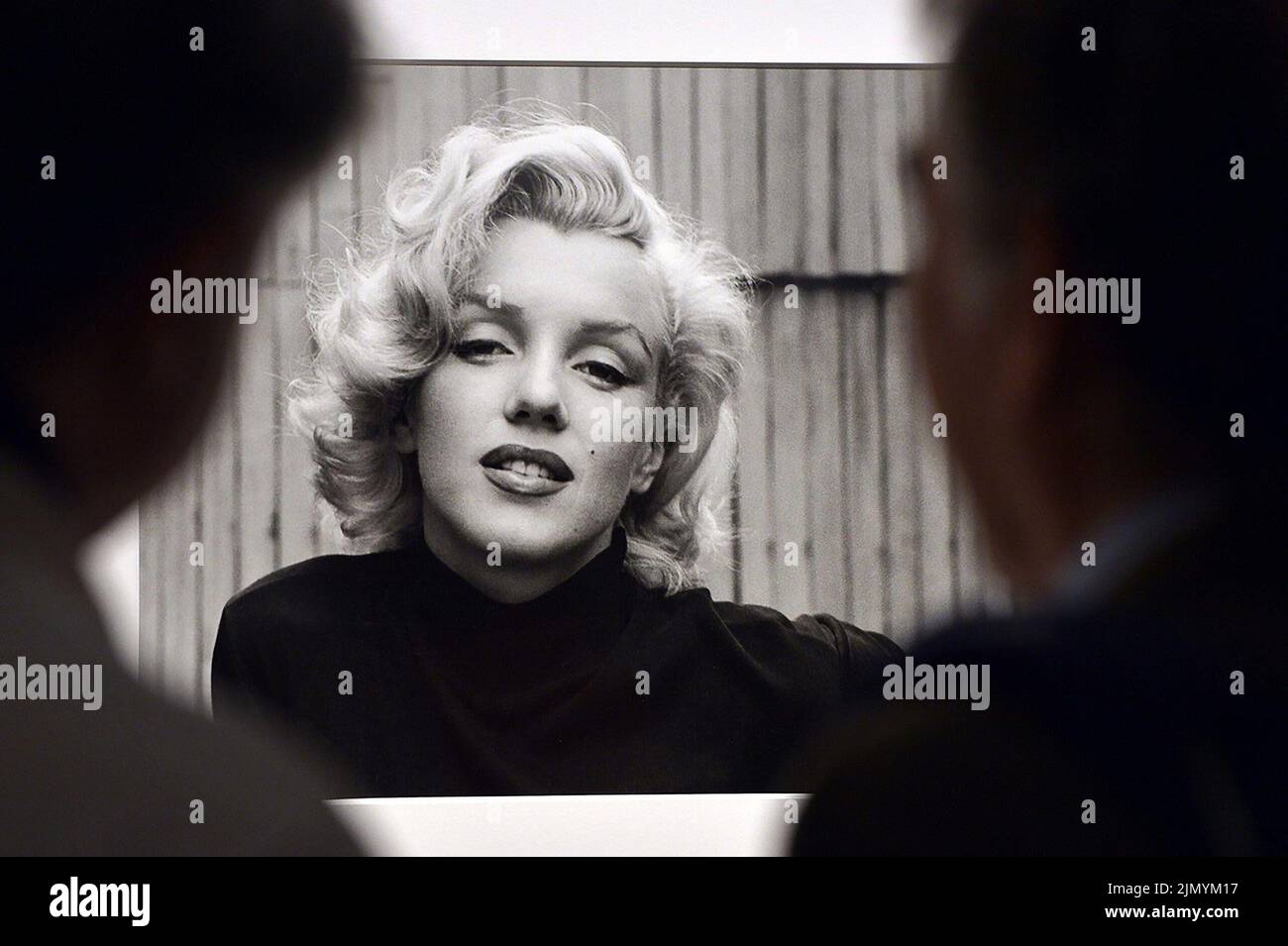 MARILYN MONROE in BECOMING MARILYN (2021), directed by MICHELE DOMINICI. Credit: Arte France / Album Stock Photo