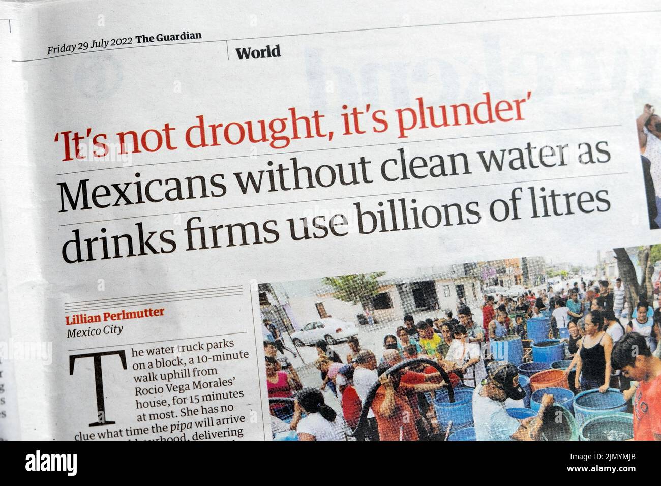 'It's not drought, it's plunder' Mexicans without clean water as drinks firms use billions of litres' Guardian Mexico newspaper headline 29 July 2022 Stock Photo