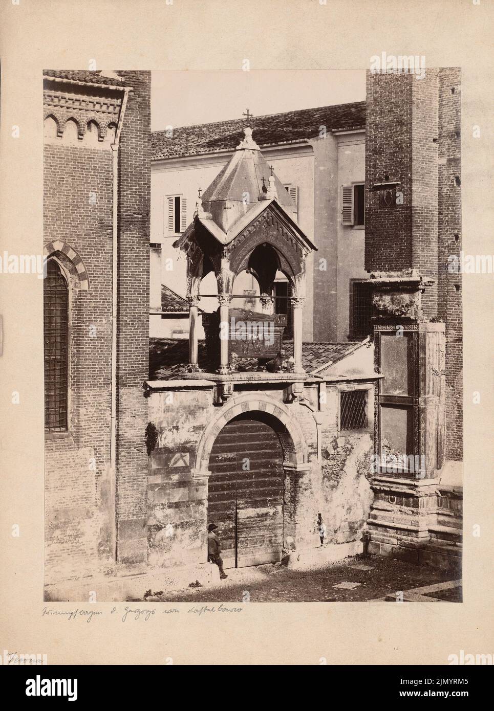 Unknown photographer, S. Fermo Maggiore, Verona. Triumphal arches of