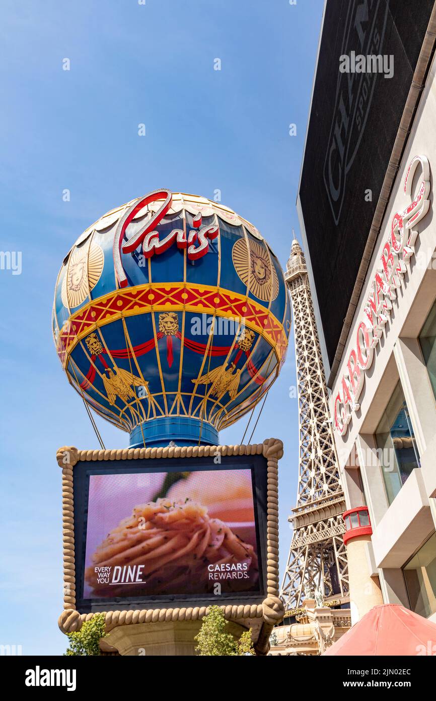Replica of La Fontaine des Mers and the Montgolfier Balloon outside Paris  Las Vegas, Las Vegas Stock Photo - Alamy