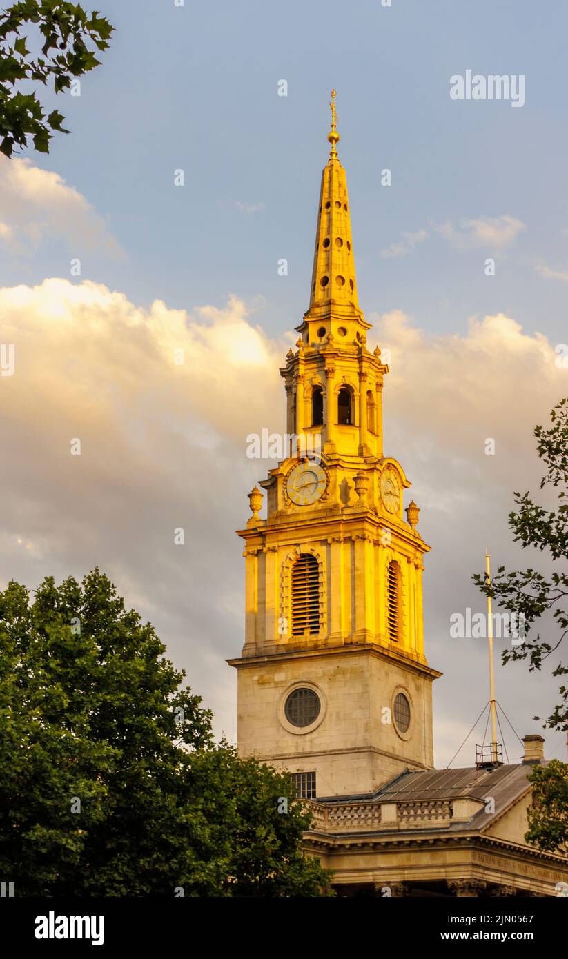 Exterior of S Martins in the Fields church on the corner of Trafalgar Square in the West End of London, City of Westminster WC2 in golden hour light Stock Photo