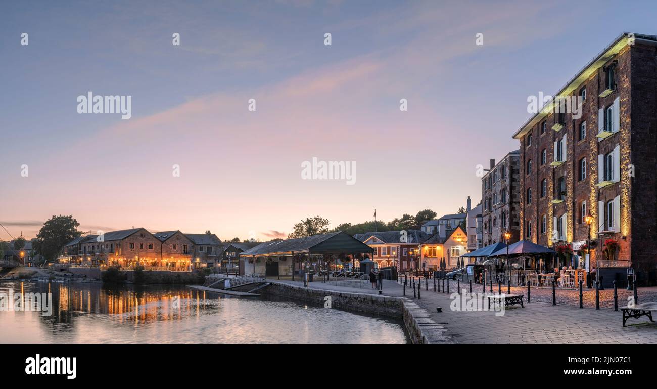Exeter's historic Quayside is one of the most attractive parts of the city. A mix of fascinating history, interesting architecture and lively pubs and Stock Photo