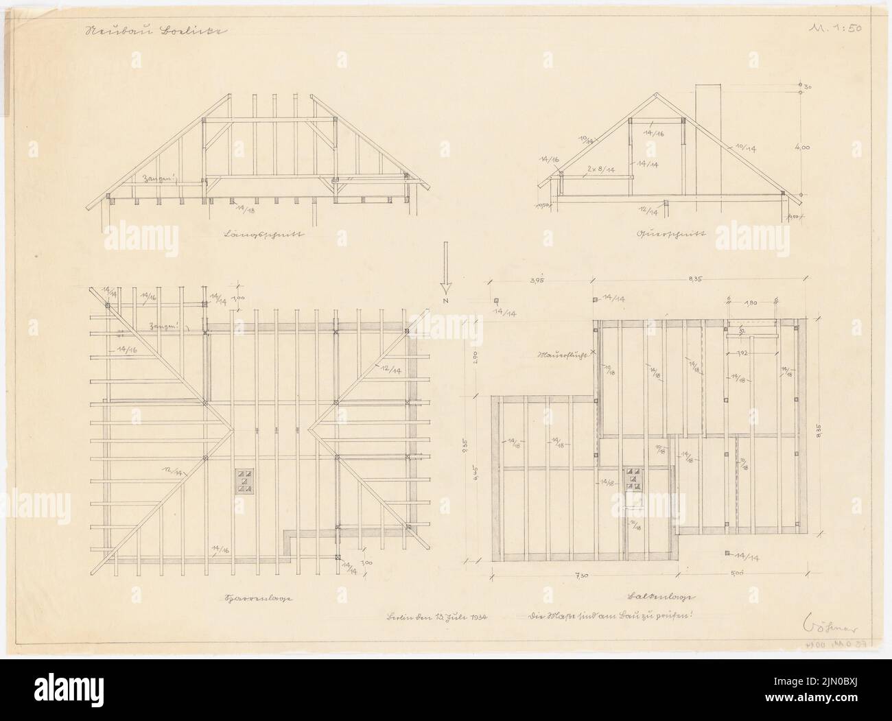 Böhmer Franz (1907-1943), Boelicke residential building in Berlin-Nikolassee (July 13, 1934): roof structure: cross and longitudinal section, supervision of the rafters and beam position 1:50. Pencil on transparent, 51.4 x 69.5 cm (including scan edges) Böhmer & Petrich : Wohnhaus Boelicke, Berlin-Nikolassee Stock Photo