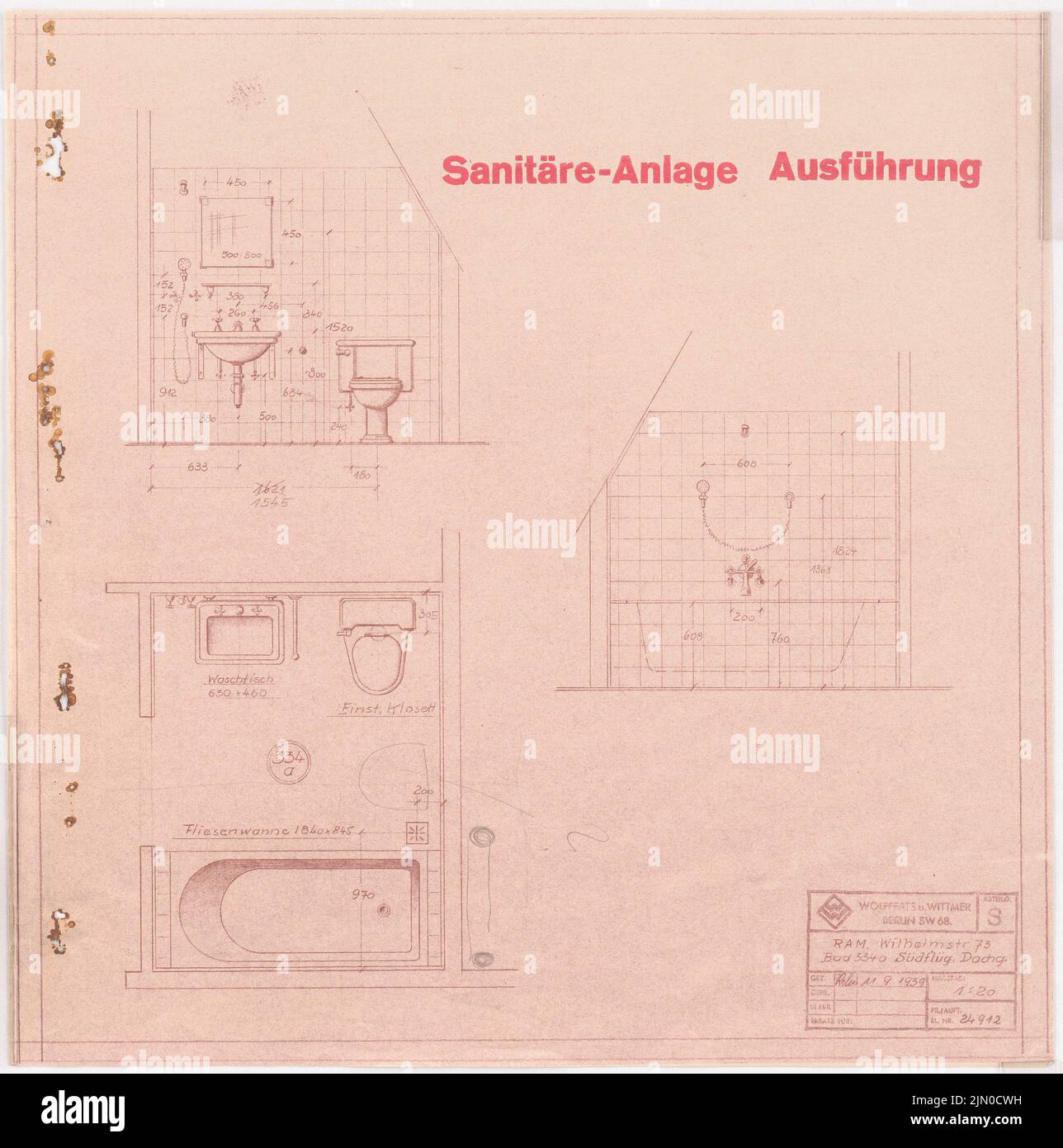 Böhmer Franz (1907-1943), official apartment of the Reich Foreign Minister Joachim von Ribbentrop in Berlin-Mitte (11.09.1939): Sanitary facility in the attic south wing: floor plan, views 1:20. Light break on paper, 38.3 x 37.9 cm (including scan edges) Böhmer & Petrich : Dienstwohnung des Reichsaußenministers Joachim von Ribbentrop, Berlin-Mitte. Umbau Stock Photo