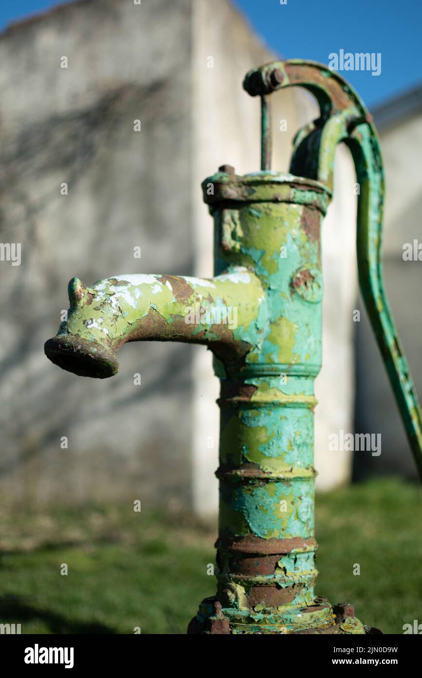 MLINS Well Hand Pump Parts Inline Garden Manual Water Pumps Black - Walmart  Business Supplies, image size:866x1390