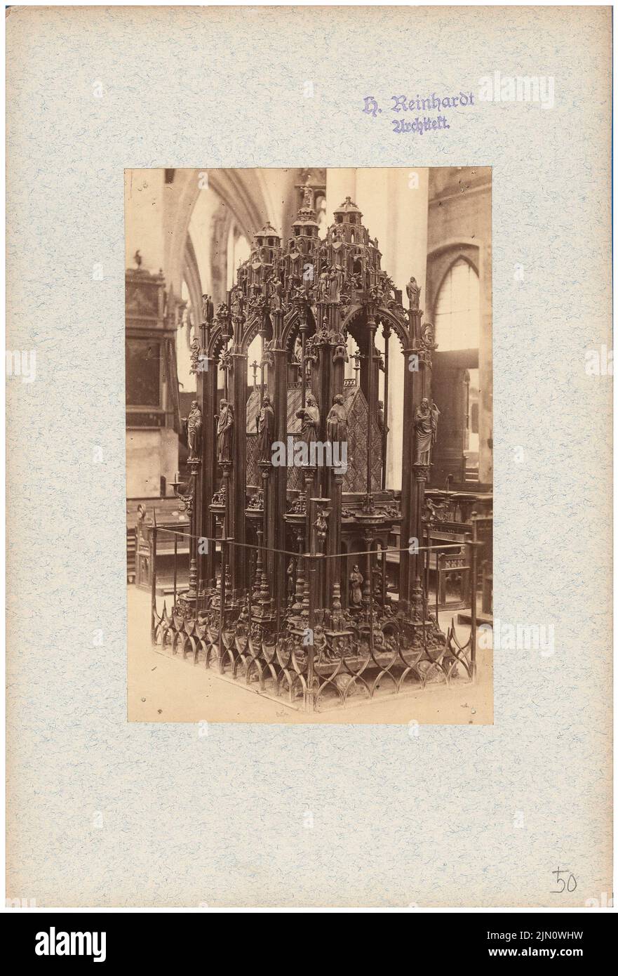 Unknown photographer, St. Sebaldus in Nuremberg (without date): Sebaldusgrab. Photo on cardboard, 24.4 x 16.5 cm (including scan edges) unbek. Fotograf : St. Sebaldus in Nürnberg (ohne Dat.) Stock Photo