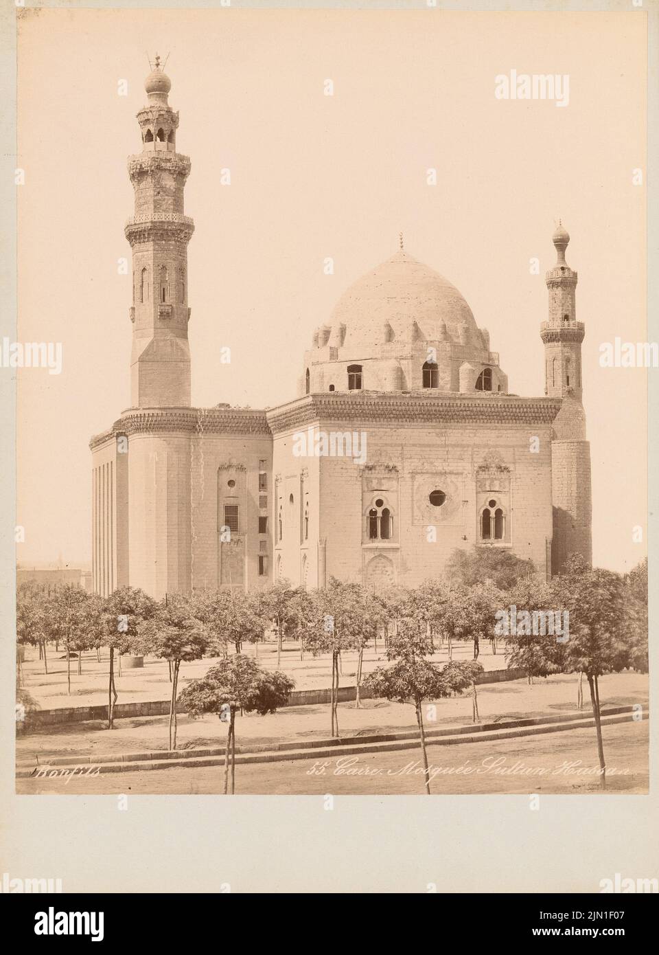 Bonfils Félix (1831-1885), Sultan Hassan Mosque in Cairo (without dat.): View. Photo on cardboard, 31.4 x 23.2 cm (including scan edges) Bonfils Félix  (1831-1885): Sultan Hassan Moschee, Kairo Stock Photo