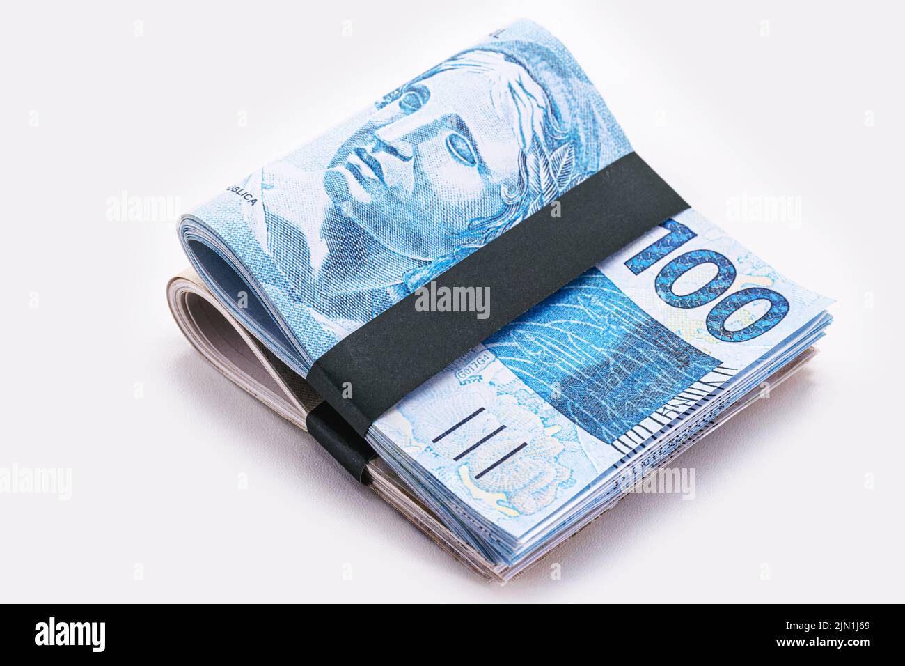 wad of money from brazil, thousand reais in wad of money, 100 reais ...