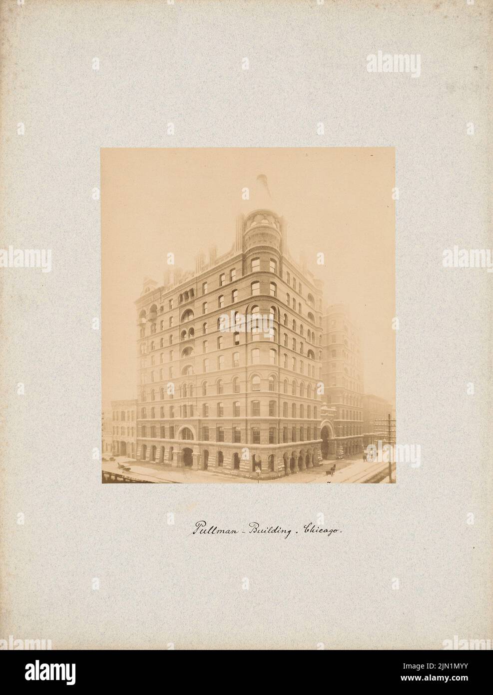 N.N., Pullman-Building, Chicago (without Dat.): View. Photo on cardboard, 41.3 x 31.3 cm (including scan edges) N.N. : Pullman-Building, Chicago Stock Photo