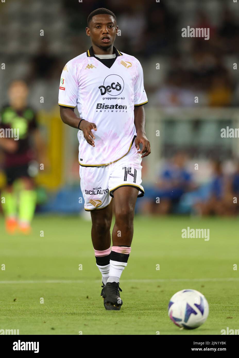 Palermo fc fans hi-res stock photography and images - Alamy