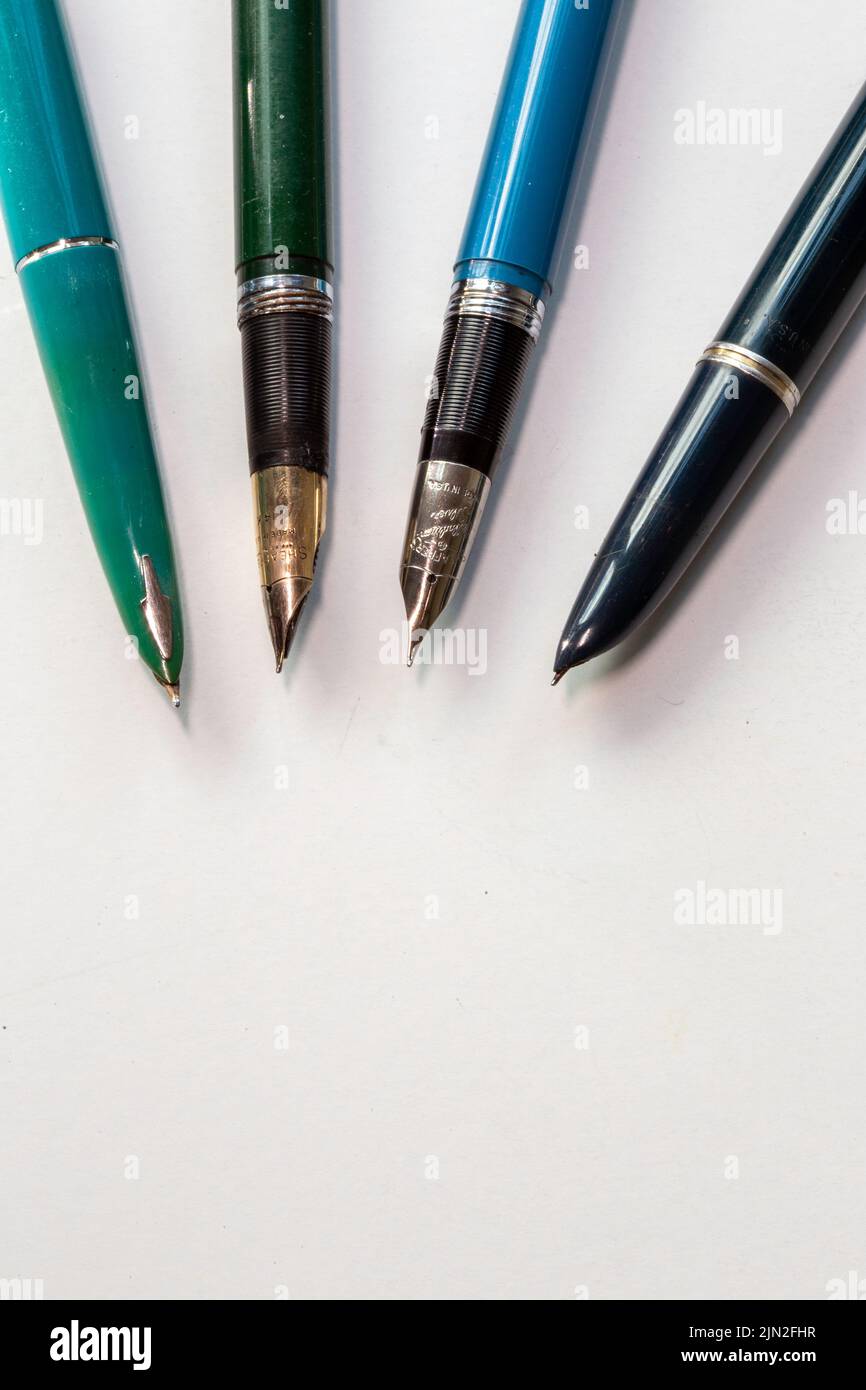 Variety of pens hi-res stock photography and images - Page 3 - Alamy