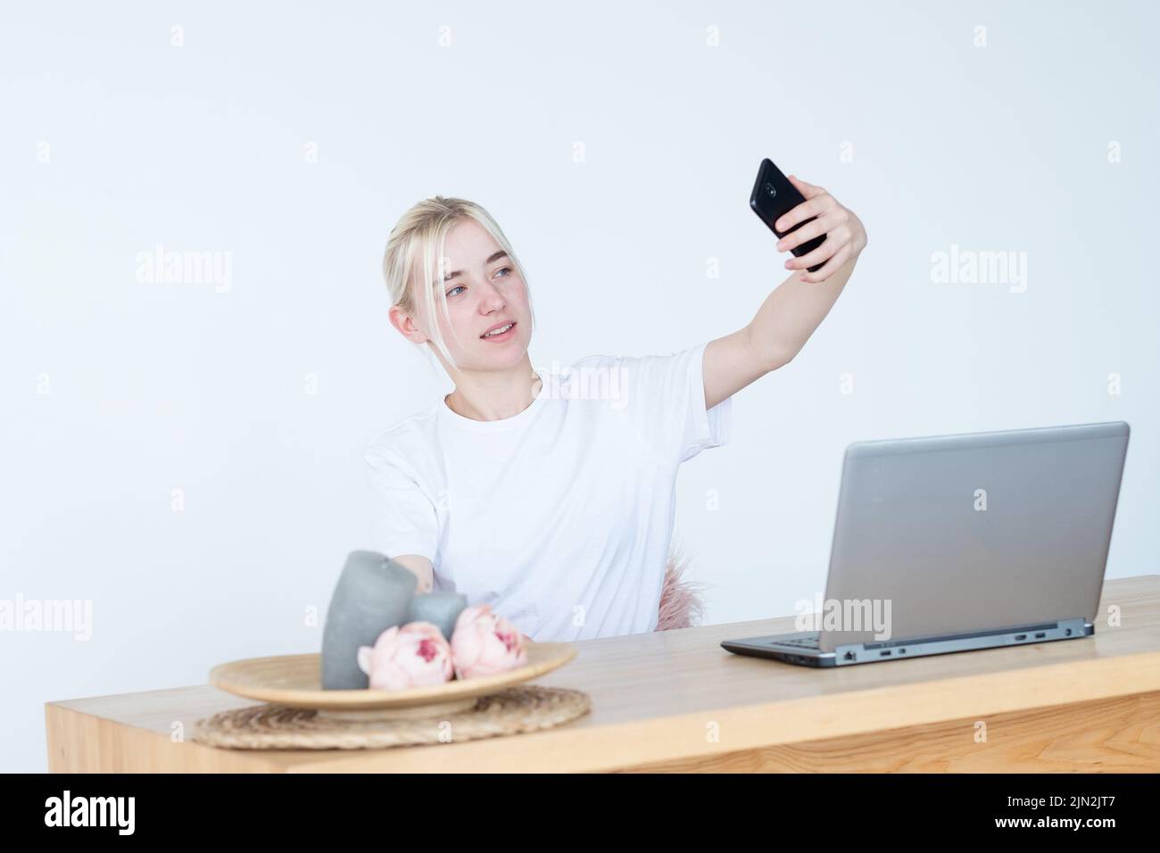 woman selfie blogging addiction lifestyle hobby Stock Photo