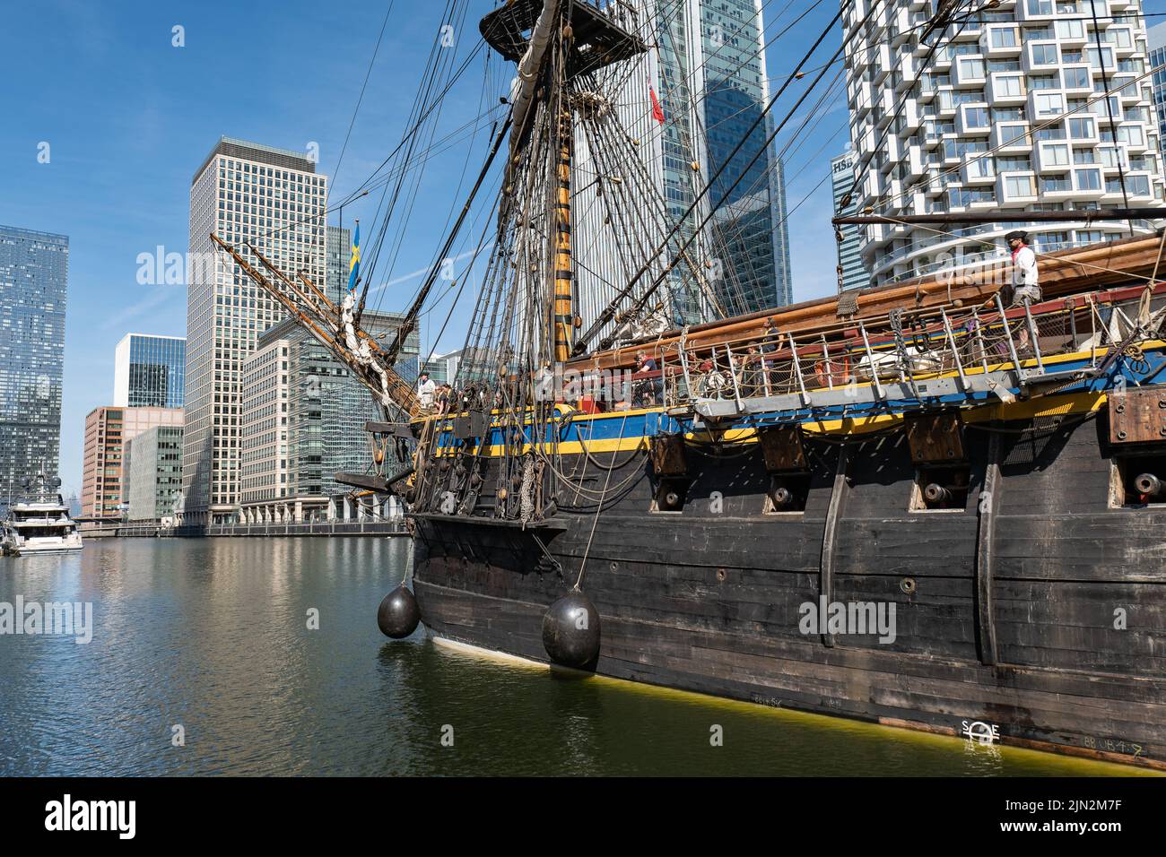 Swedish tall ship Gotheborg (Götheborg of Sweden) approaching its berth in Thames Quay in the South Dock of Canary Wharf in August 2022. Stock Photo