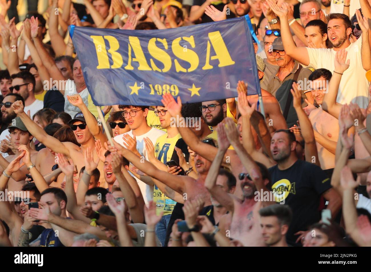 Modena, Italy. 08 August 2022. Mario Gargiulo of Modena FC gestures during  the Coppa Italia football match between Modena FC and US Sassuolo. Credit:  Nicolò Campo/Alamy Live News Stock Photo - Alamy