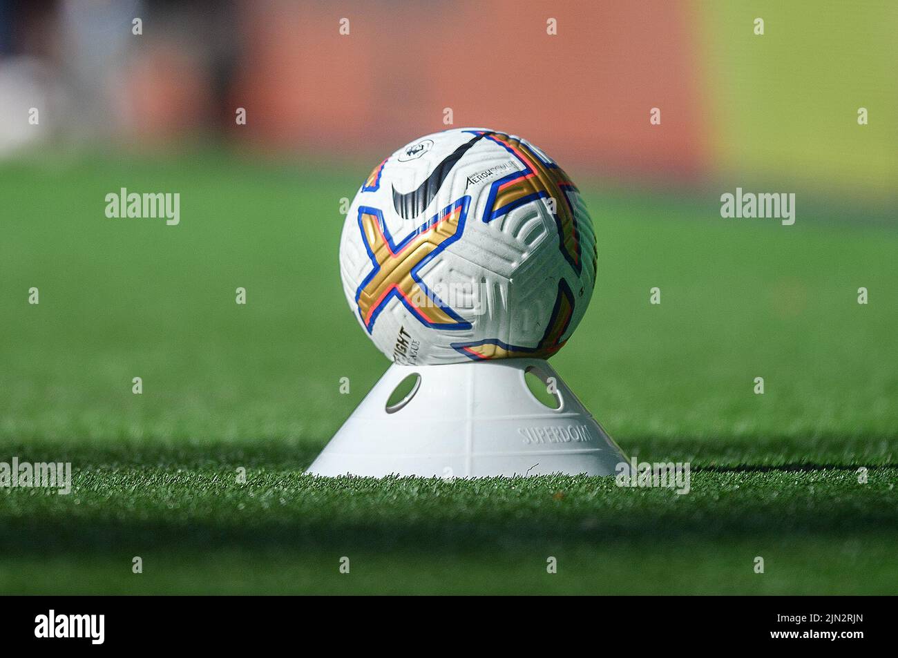 Nike ball hi-res stock photography and images - Alamy