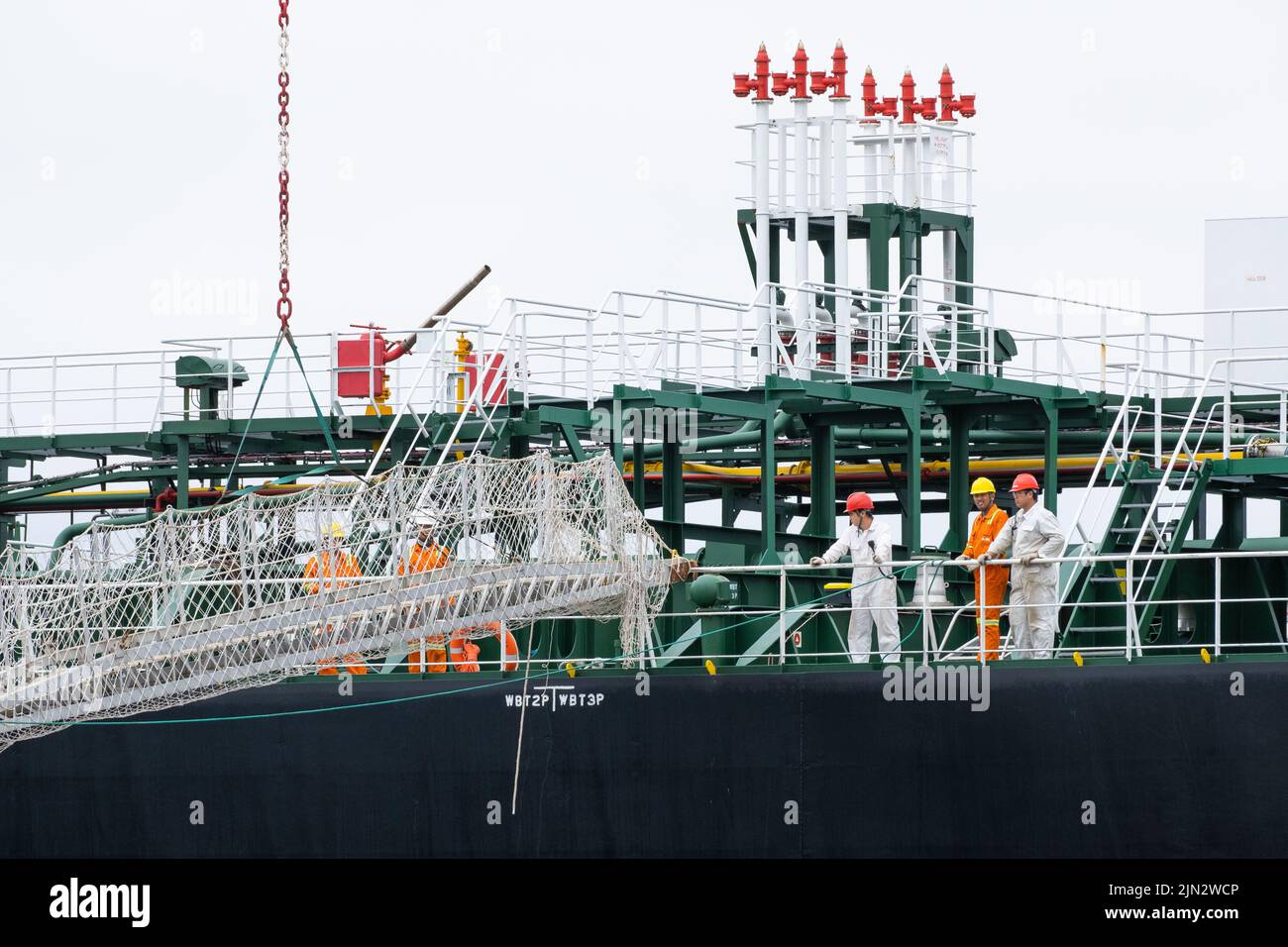 Large crew hires stock photography and images Alamy