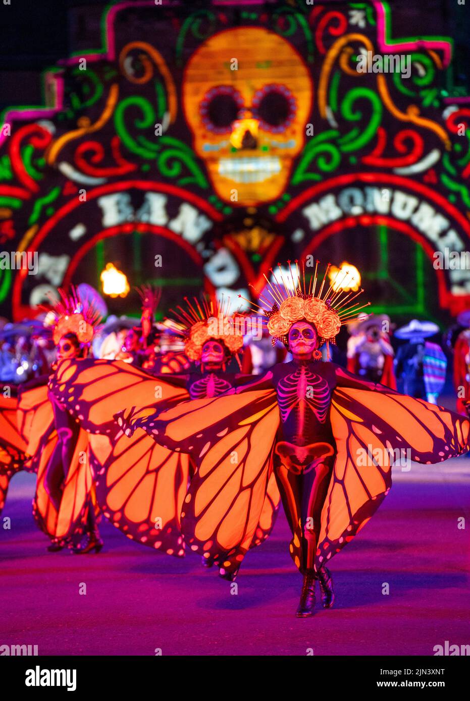 Edinburgh, Scotland, UK. 8th August 2022. The Banda Monumental de Mexico perform exciting dances based on traditional Mexican history and culture. Pic; The company perform The Day of the Dead in elaborate makeup and costume. Iain Masterton/Alamy Live News Stock Photo