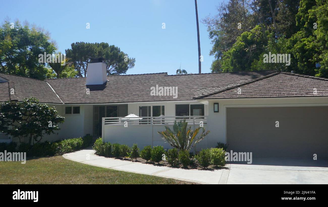 Los Angeles, California, USA 6th August 2022 The Golden Girls Television Show Home/house at 245 N. Saltair Avenue on August 6, 2022 in Los Angeles, California, USA. Photo by Barry King/Alamy Stock Photo Stock Photo